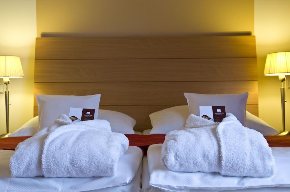 Imperial Hotel ออสตราวา ภายนอก รูปภาพ