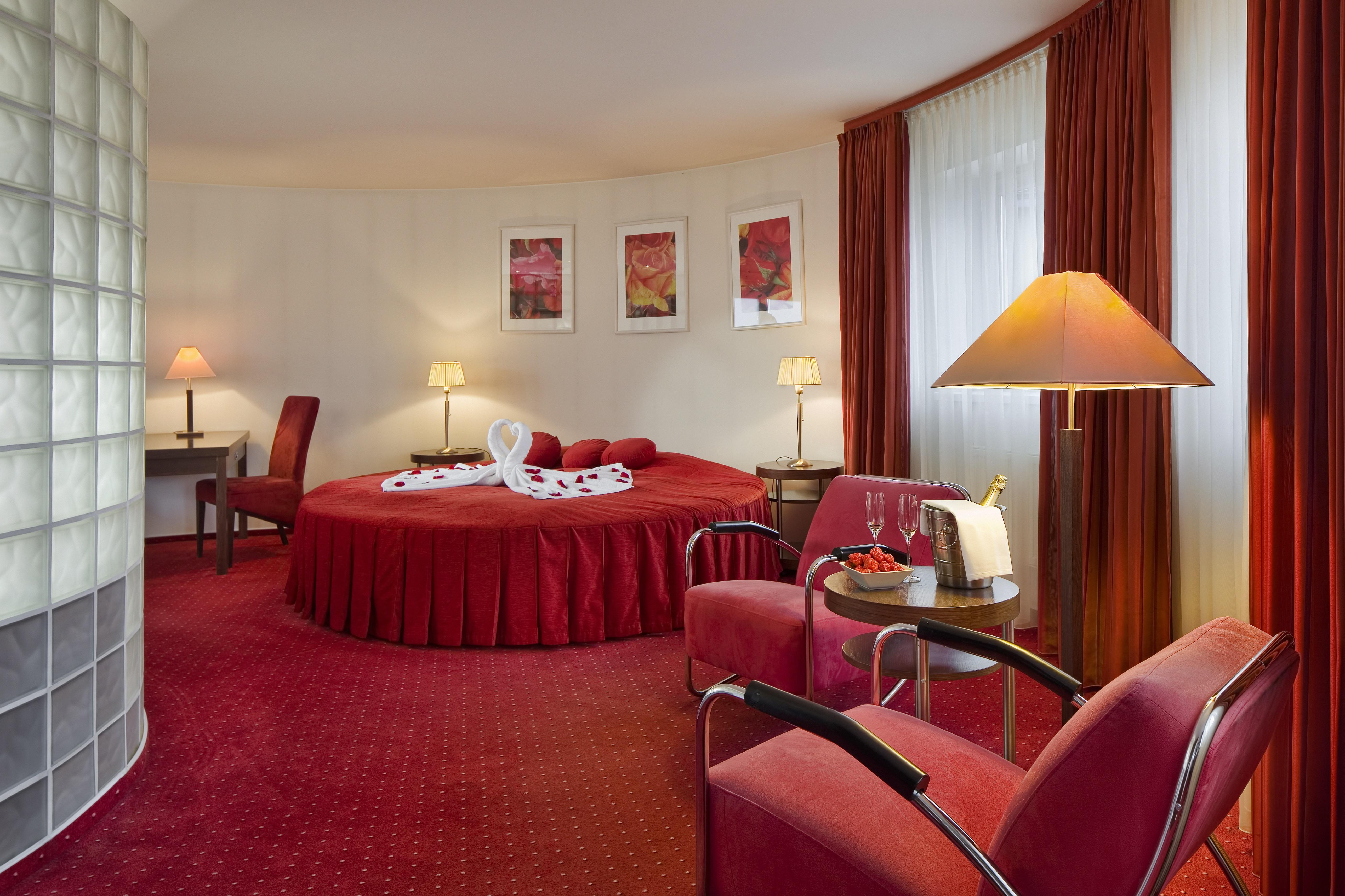 Imperial Hotel ออสตราวา ภายนอก รูปภาพ